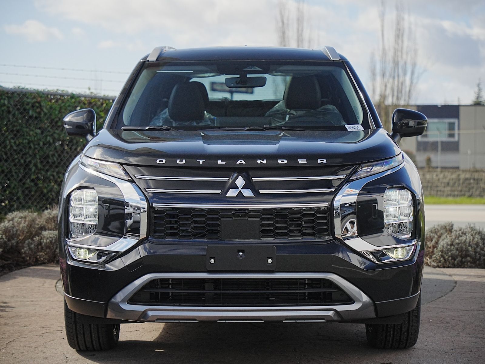 2026 Mitsubishi Outlander PHEV