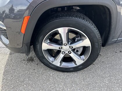 used 2022 Jeep Grand Cherokee car, priced at $41,688