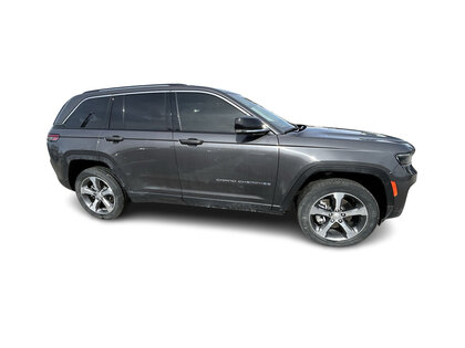 used 2022 Jeep Grand Cherokee car, priced at $41,688