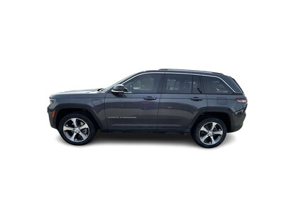 used 2022 Jeep Grand Cherokee car, priced at $41,688