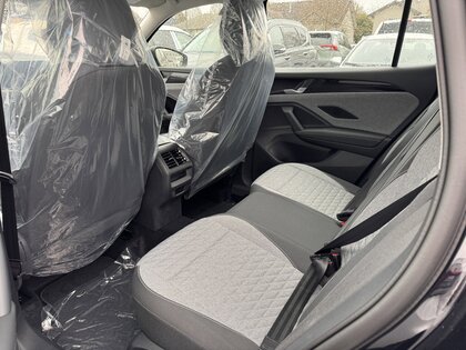 used 2025 Volkswagen Tiguan car, priced at $36,325