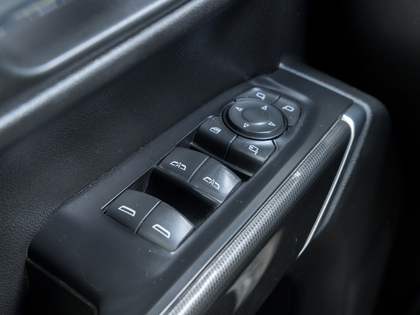 used 2021 GMC Sierra 1500 car, priced at $37,995