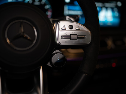 used 2021 Mercedes-Benz GLE car, priced at $75,900