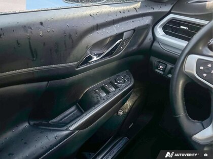 used 2023 GMC Acadia car, priced at $33,995