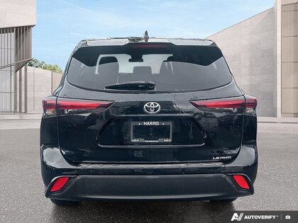 used 2024 Toyota Highlander car, priced at $44,995
