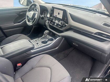 used 2024 Toyota Highlander car, priced at $44,995