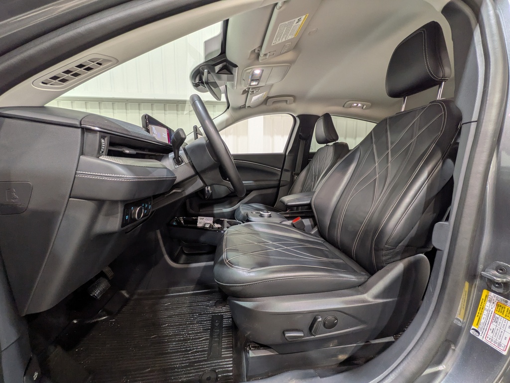 Ford Mustang Mach-E 2023