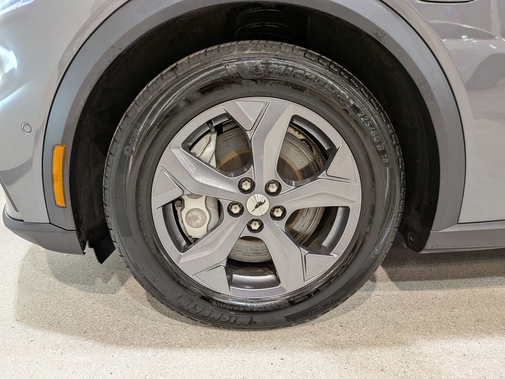 Ford Mustang Mach-E 2023