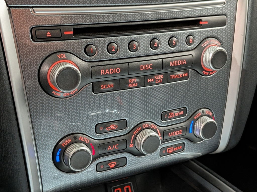 Nissan Pathfinder 2018