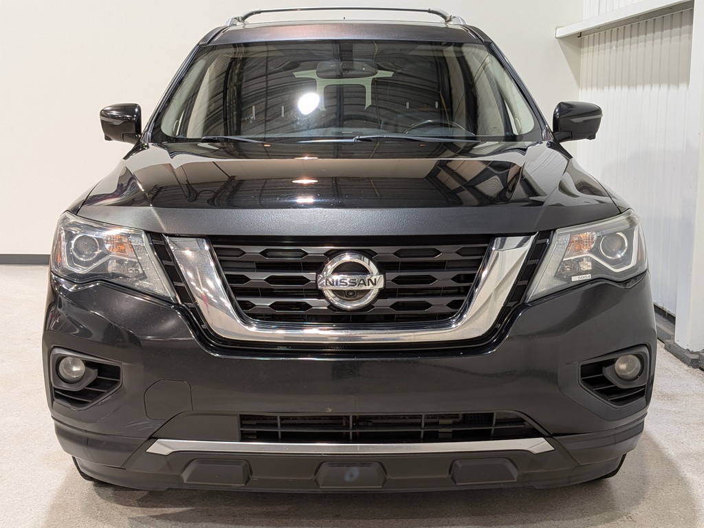 Nissan Pathfinder 2018