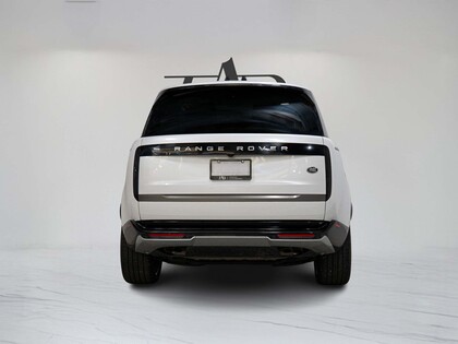 used 2022 Land Rover Range Rover car, priced at $128,900