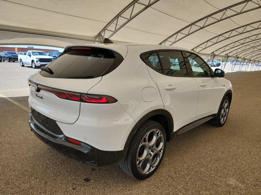 2023 Alfa Romeo Tonale Veloce, 温哥华, 全款车