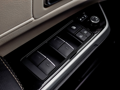 used 2026 Toyota Sienna car, priced at $84,495