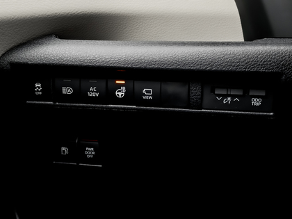 used 2026 Toyota Sienna car, priced at $84,495