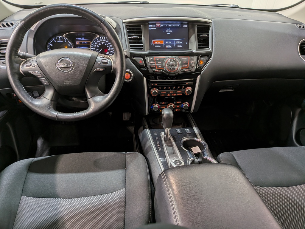 Nissan Pathfinder 2020