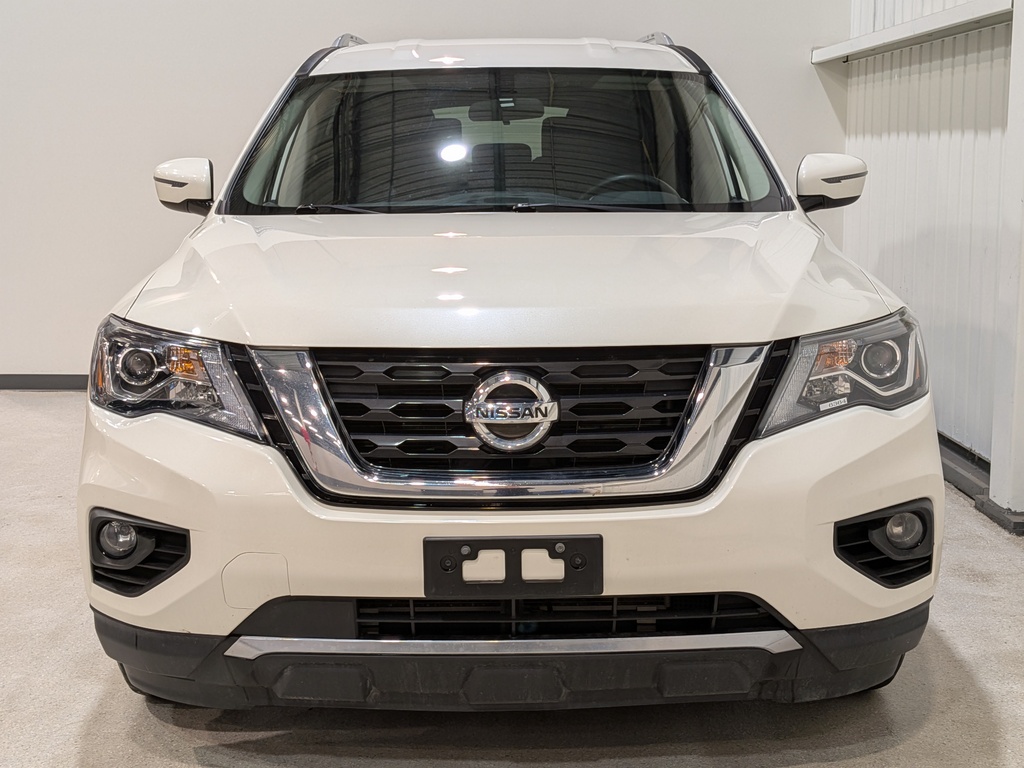 Nissan Pathfinder 2020