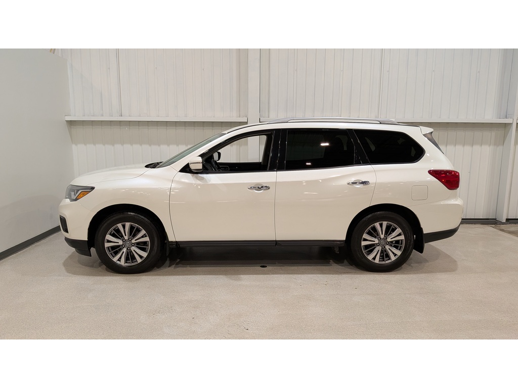 Nissan Pathfinder 2020