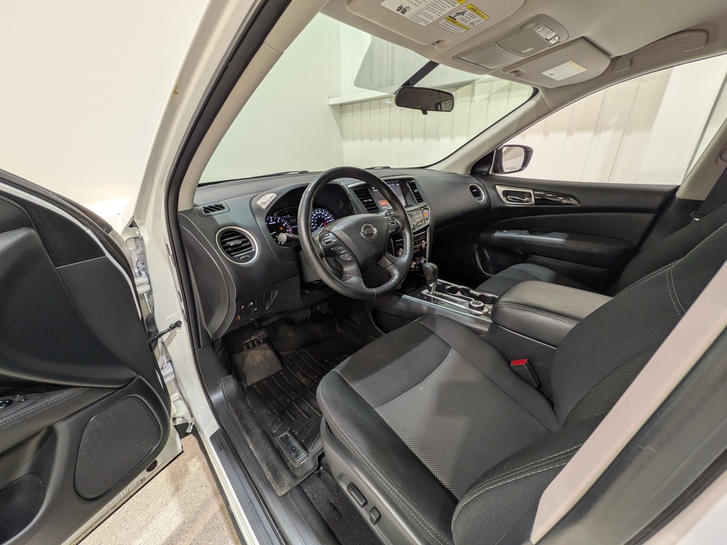 Nissan Pathfinder 2020