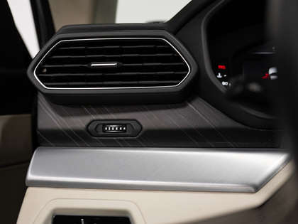 used 2020 Lamborghini Urus car, priced at $232,900