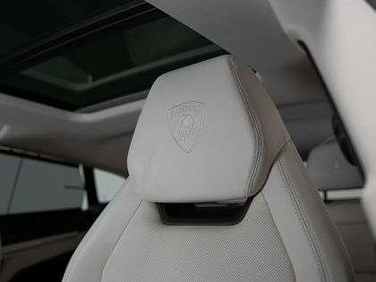 used 2020 Lamborghini Urus car, priced at $232,900