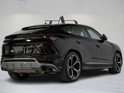 used 2020 Lamborghini Urus car, priced at $232,900
