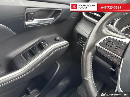 used 2022 Toyota Highlander car, priced at $43,995