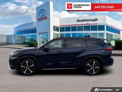 used 2022 Toyota Highlander car, priced at $43,995