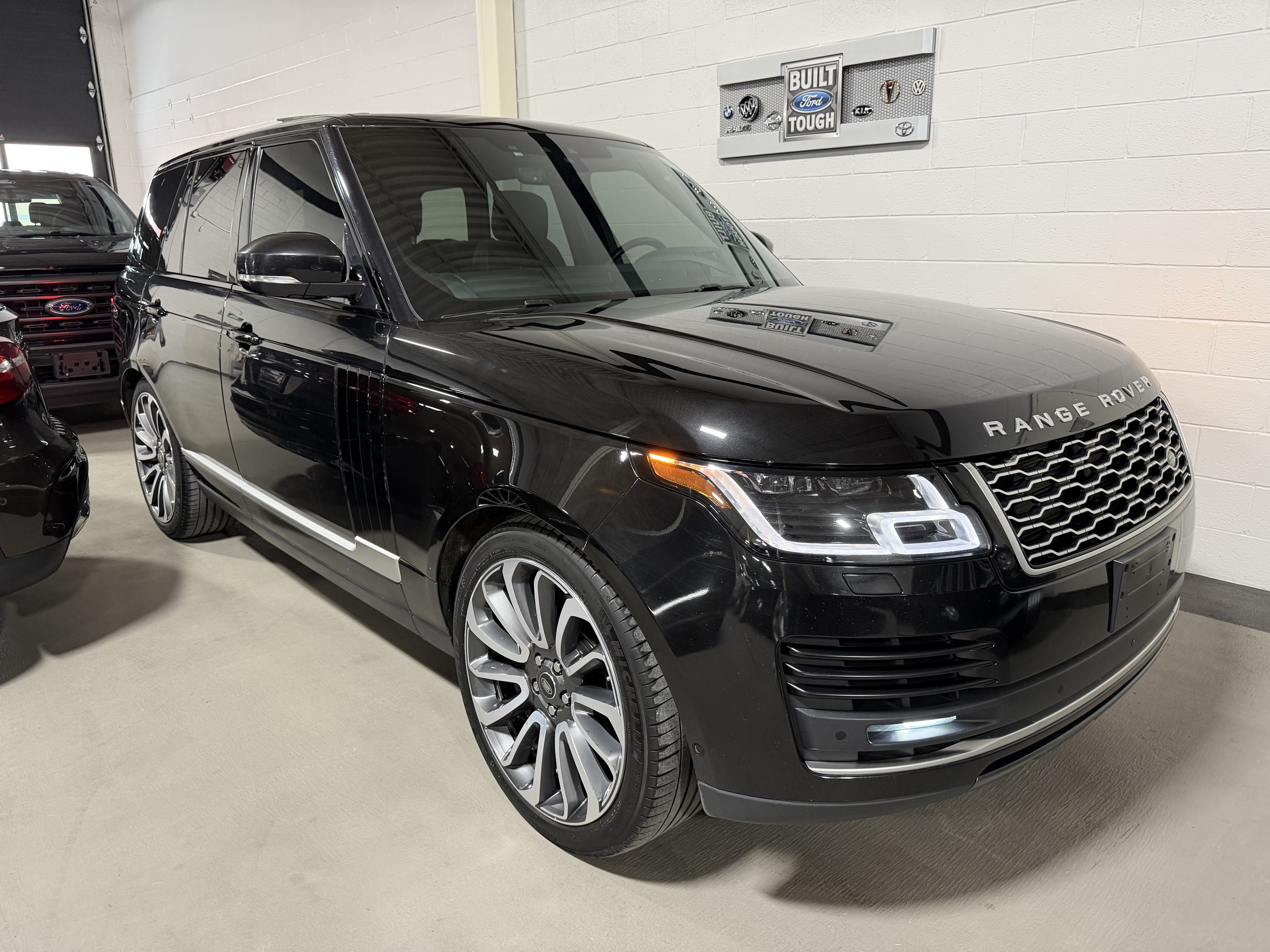 Black 2020 Land Rover Range Rover P525 HSE 4WD SUV / Crossover All-Wheel Drive 8-Speed Automatic