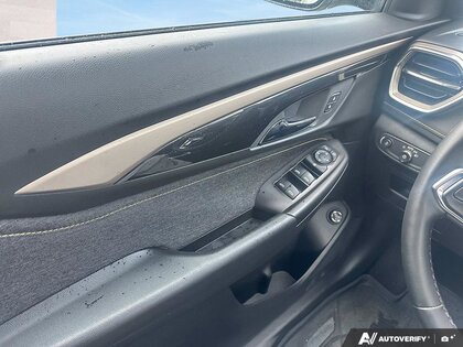 used 2025 Chevrolet TrailBlazer car, priced at $28,885