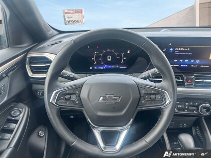 used 2025 Chevrolet TrailBlazer car, priced at $28,885