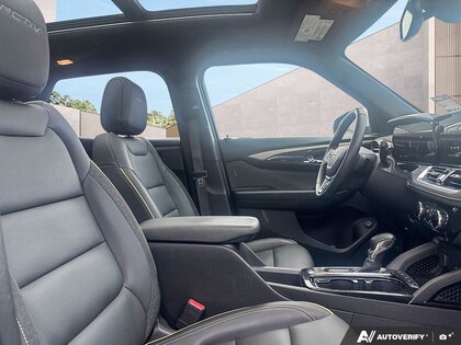 used 2025 Chevrolet TrailBlazer car, priced at $28,885