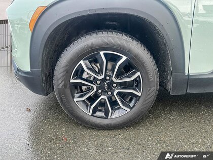 used 2025 Chevrolet TrailBlazer car, priced at $28,885