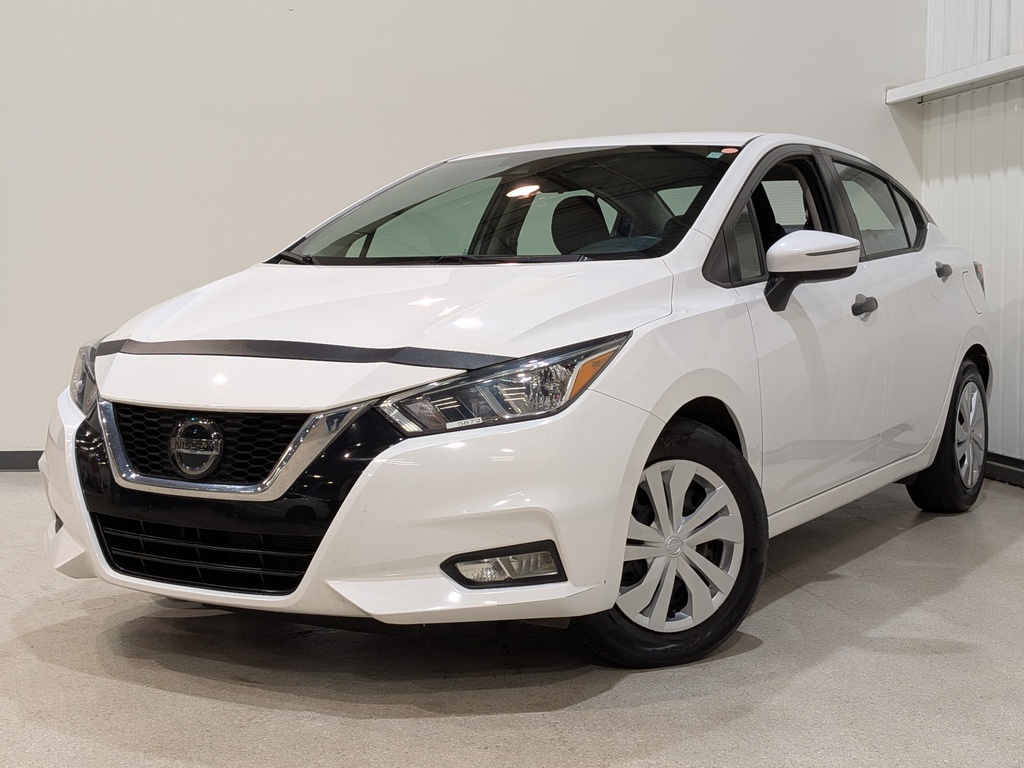 Nissan Versa 2021