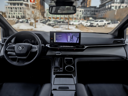 used 2025 Toyota Sienna car, priced at $55,995