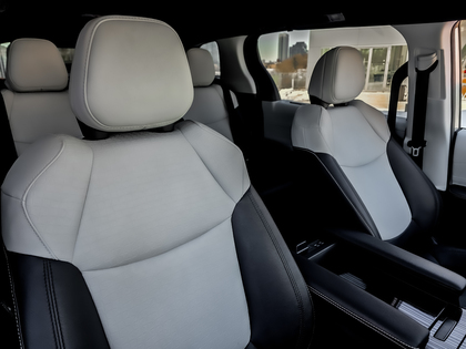 used 2025 Toyota Sienna car, priced at $55,995