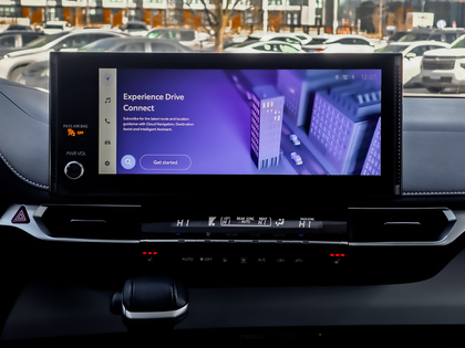 used 2025 Toyota Sienna car, priced at $55,995