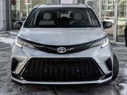 used 2025 Toyota Sienna car, priced at $55,995