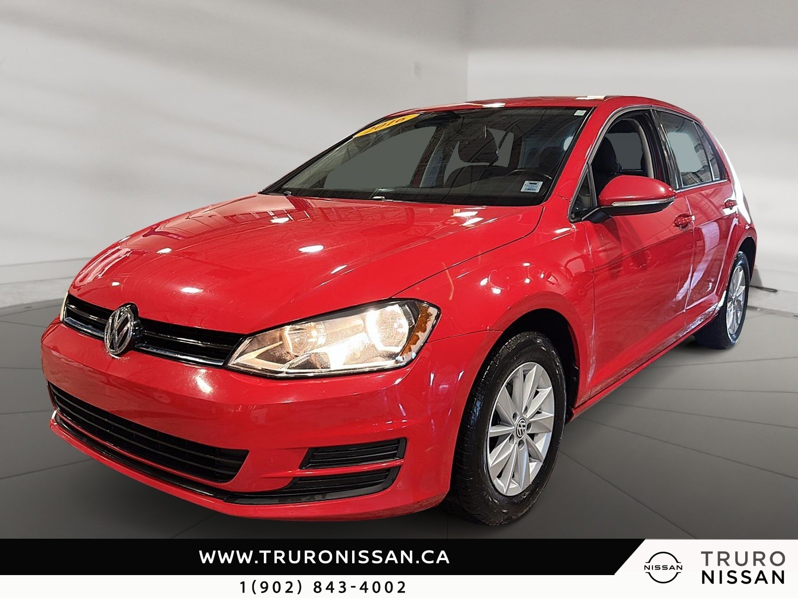 2016 Volkswagen Golf 1.8T Trendline 4-Door FWD