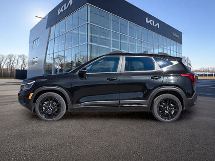 used 2025 Kia Seltos car, priced at $35,999