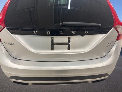 used 2015 Volvo V60 car, priced at $11,888