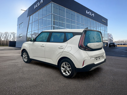 used 2024 Kia Soul car, priced at $24,095