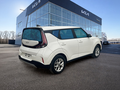 used 2024 Kia Soul car, priced at $24,095