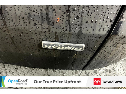 used 2025 Ford Escape car, priced at $29,998