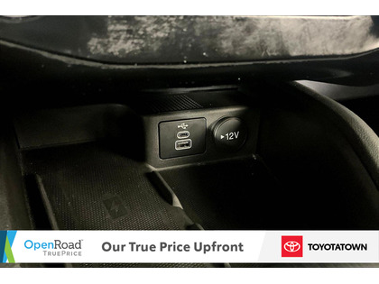 used 2025 Ford Escape car, priced at $29,998