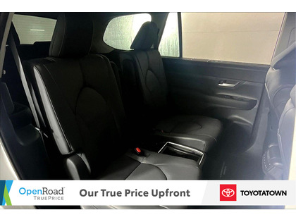 used 2026 Toyota Grand Highlander car, priced at $71,998