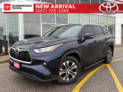 used 2022 Toyota Highlander car, priced at $42,995