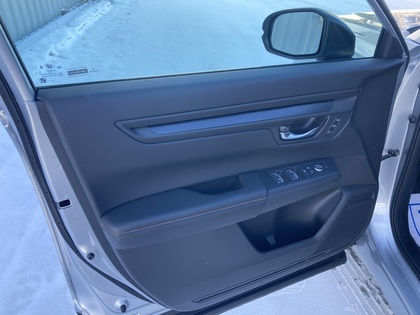 used 2025 Honda CR-V Hybrid car, priced at $42,900