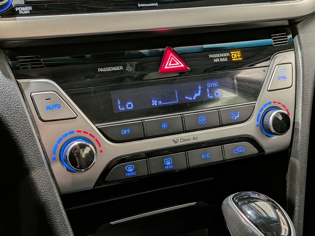 Hyundai Elantra 2017