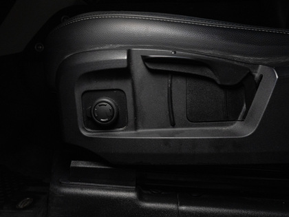 used 2022 Land Rover Defender car, priced at $58,900