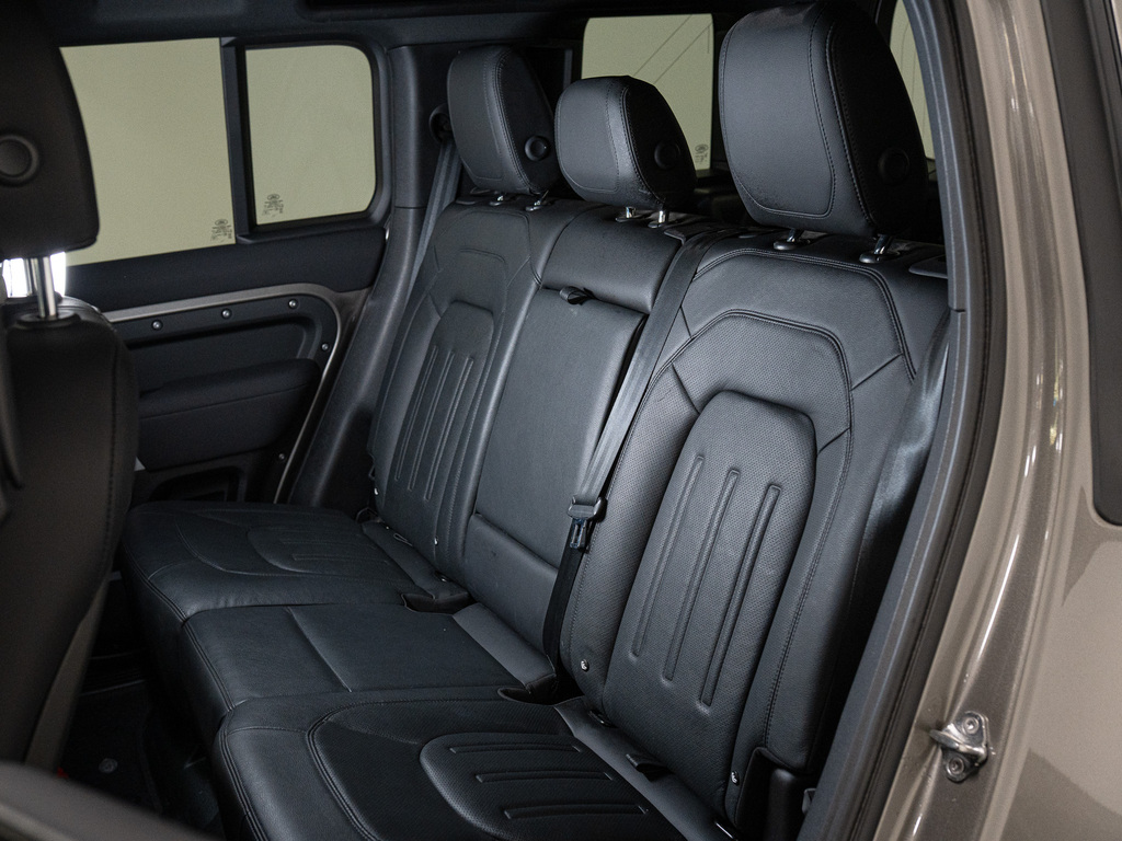 2022 Land Rover Defender 110 S, 多伦多, 全款车